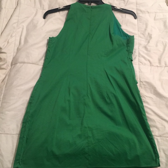 Green dress - Picture 2 of 3